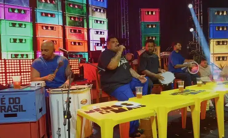 Público animado no show do Churrasquinho Menos é Mais em Campinas