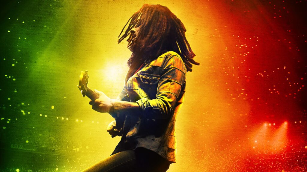 Festival Tribo de Marley com público e palco de reggae ao vivo