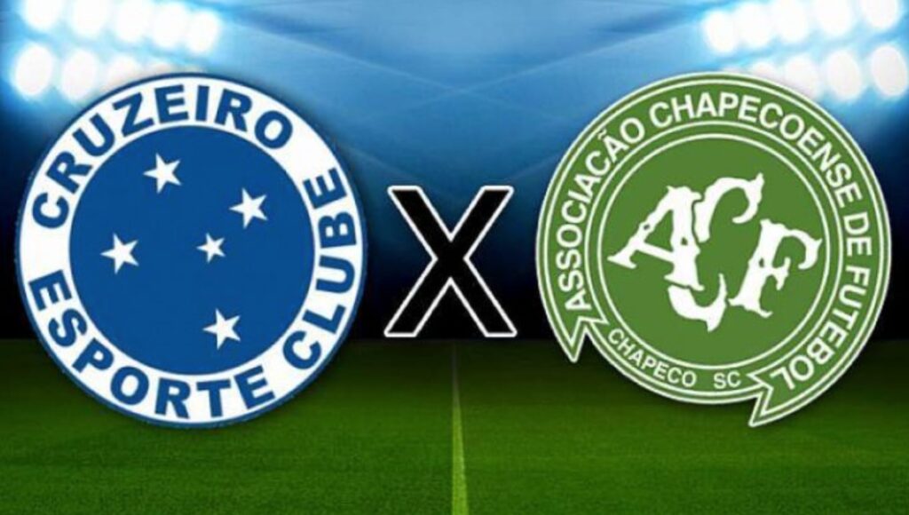 Torcedores do Cruzeiro e Chapecoense no Mineirão durante partida