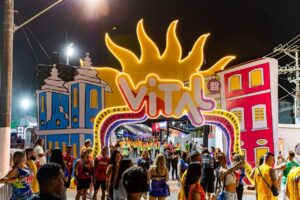 Atrações do Vital 2026 em Vitória, ES, com artistas do axé como Bell Marques e Leo Santana