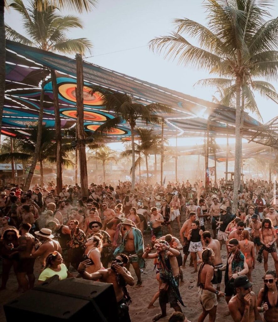 Festival Universo Paralello 2026/2027 na Praia de Pratigi, Ituberá, Bahia