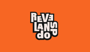 Público apreciando shows no festival Revelando SP 2026 no Parque do Trote, São Paulo